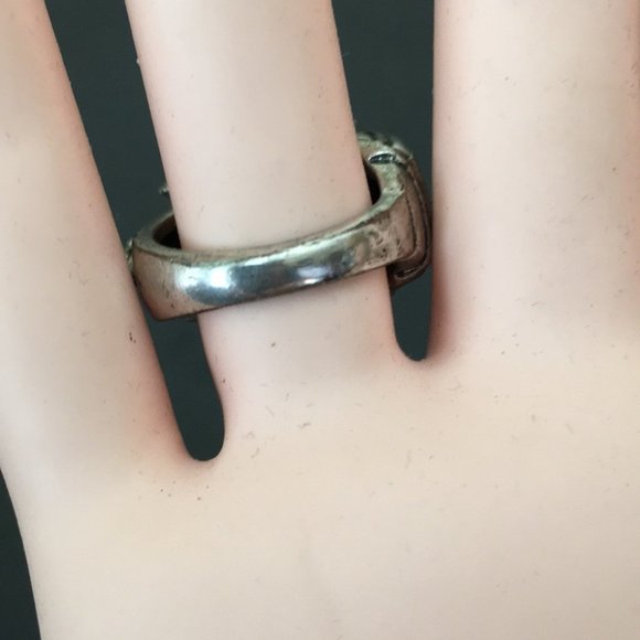 Fancy Bee - Cocktail Ring - Picture 5 of 10